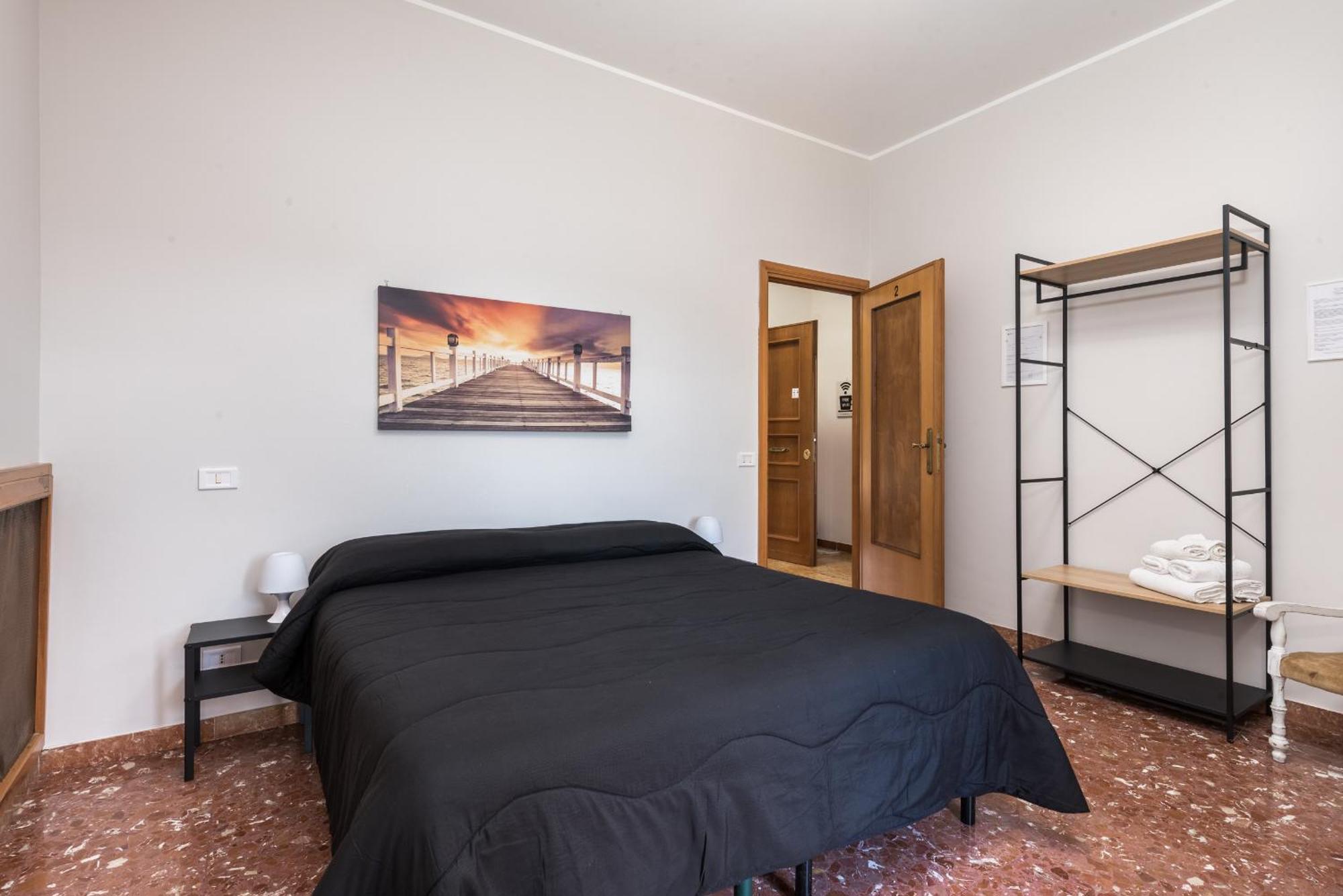 Travelershome Ciampino&morena Guest house Rome